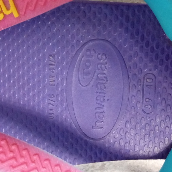 Havaianas Vibrant Purple Flip Flops with Pink and Blue Straps - Picture 6 of 6